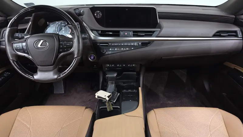 Lexus ES300h