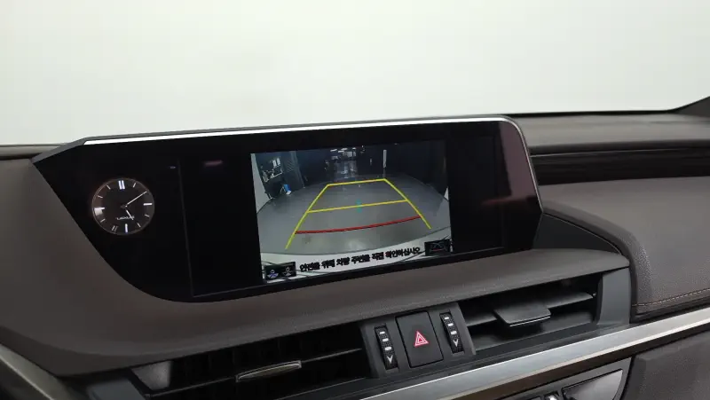 Lexus ES300h