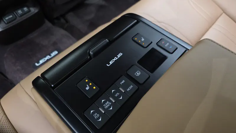 Lexus ES300h