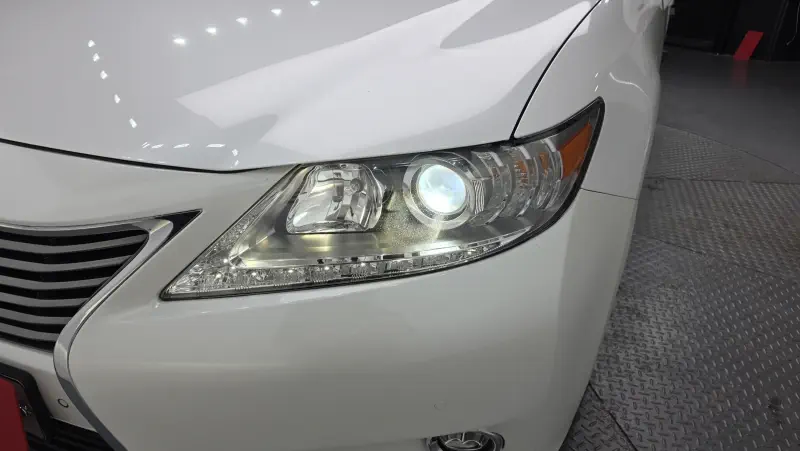 Lexus ES300h