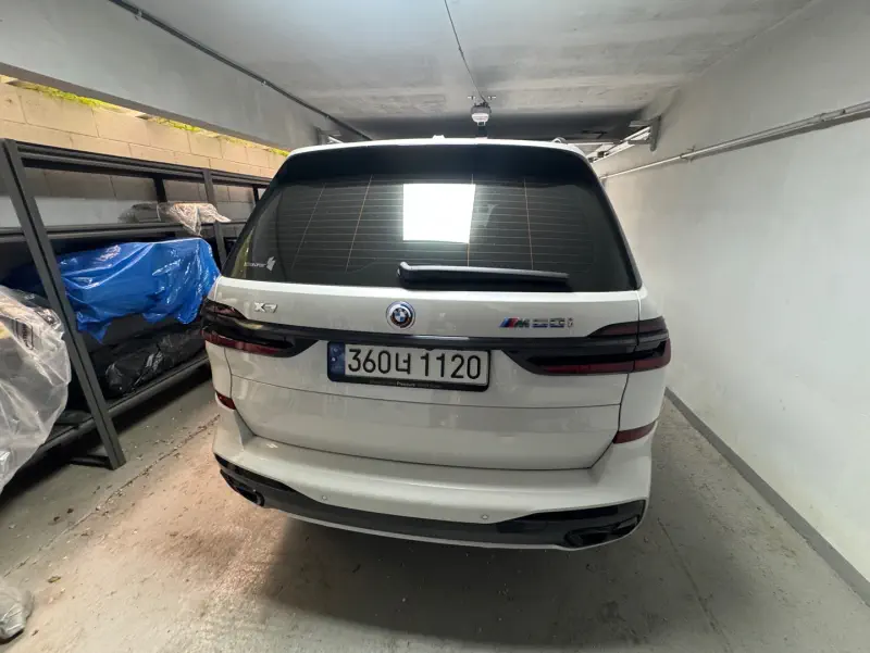 BMW X7