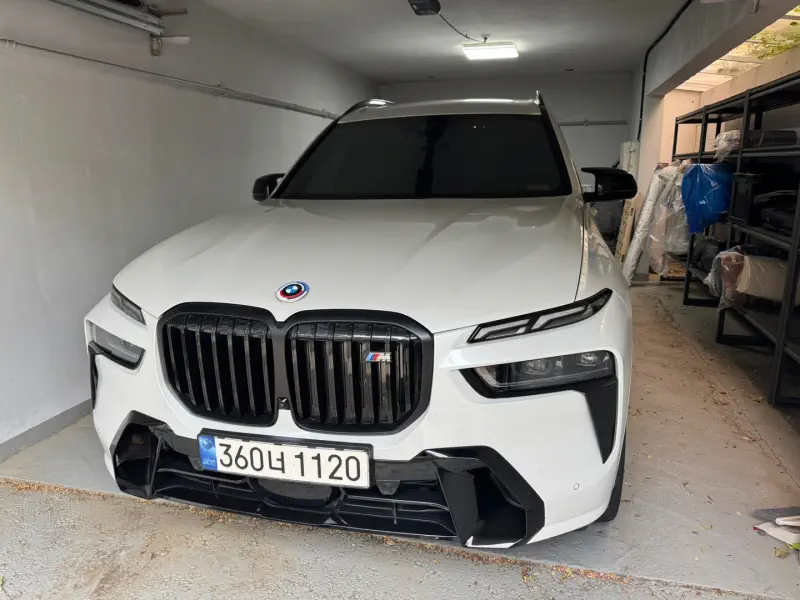BMW X7