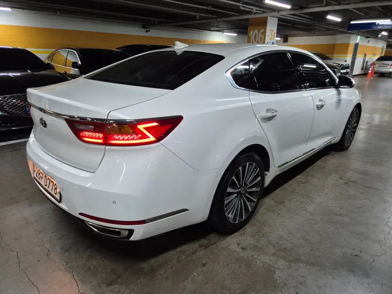 Kia K7