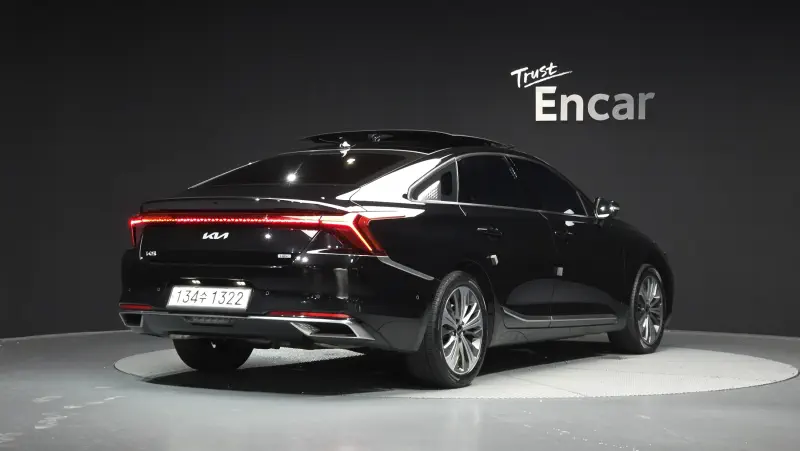 Kia K8