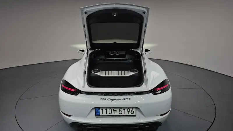 Porsche Cayman