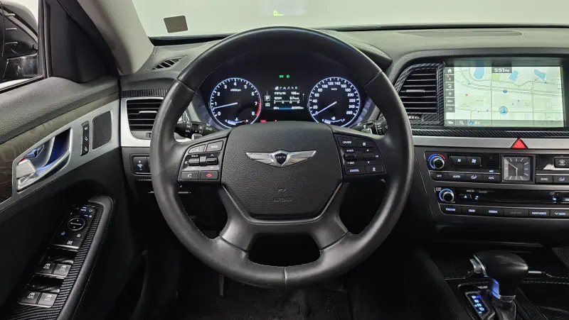 Hyundai Genesis
