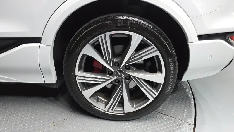 Audi Sq6 E-Tron
