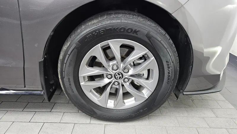 Toyota Sienna