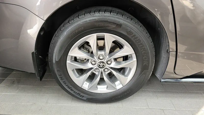 Toyota Sienna