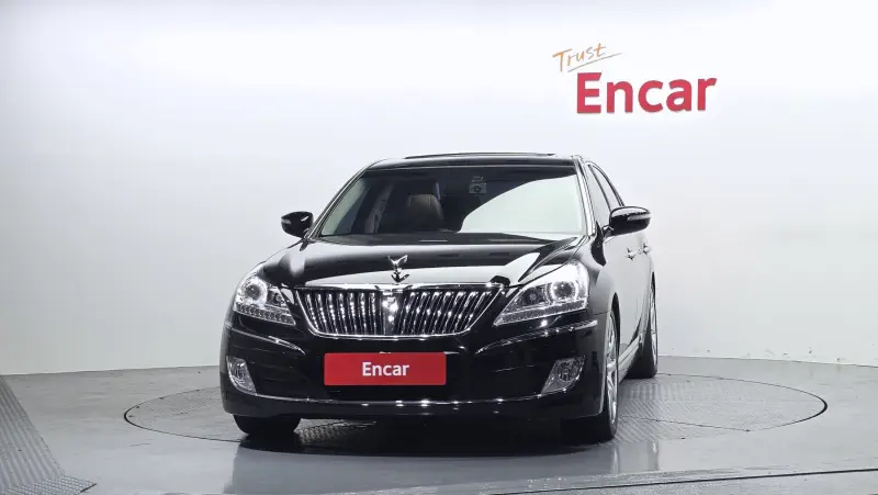 Hyundai Equus