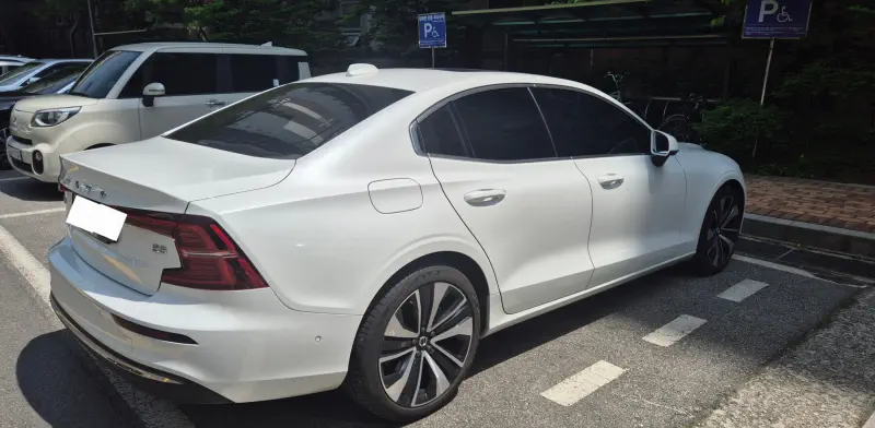 Volvo S60