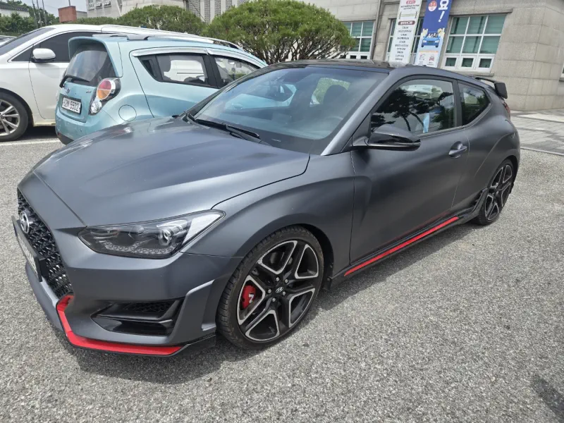 Hyundai Veloster