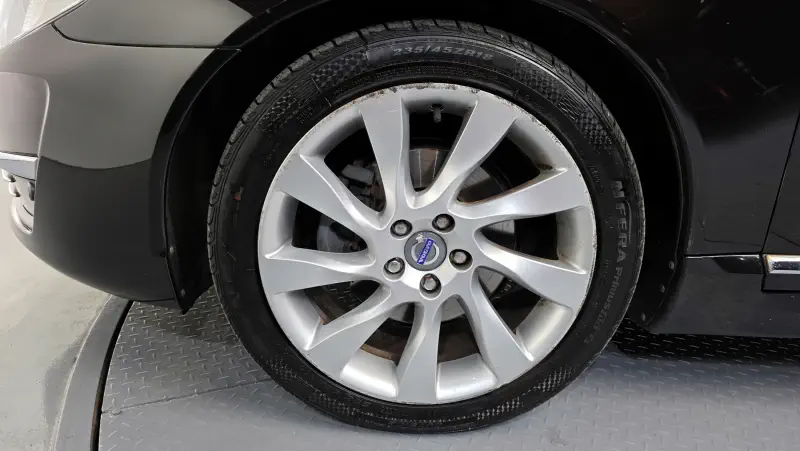 Volvo S80