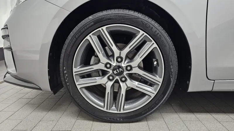 Kia K3