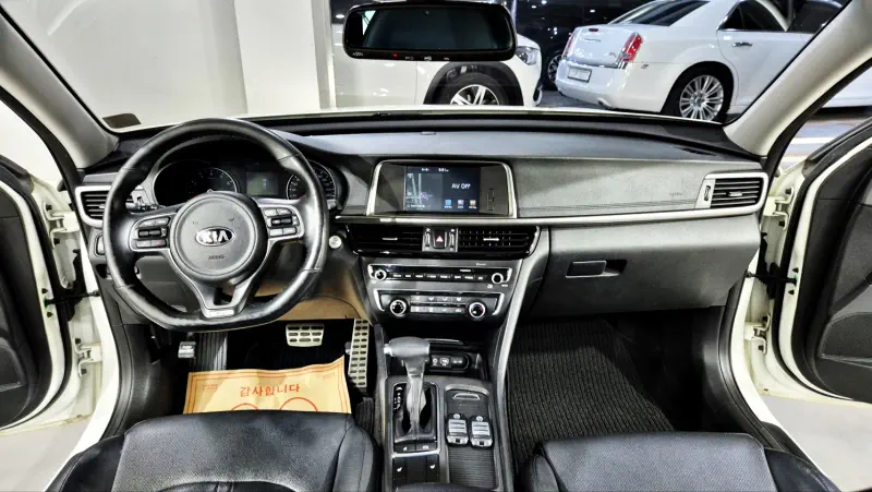 Kia K5