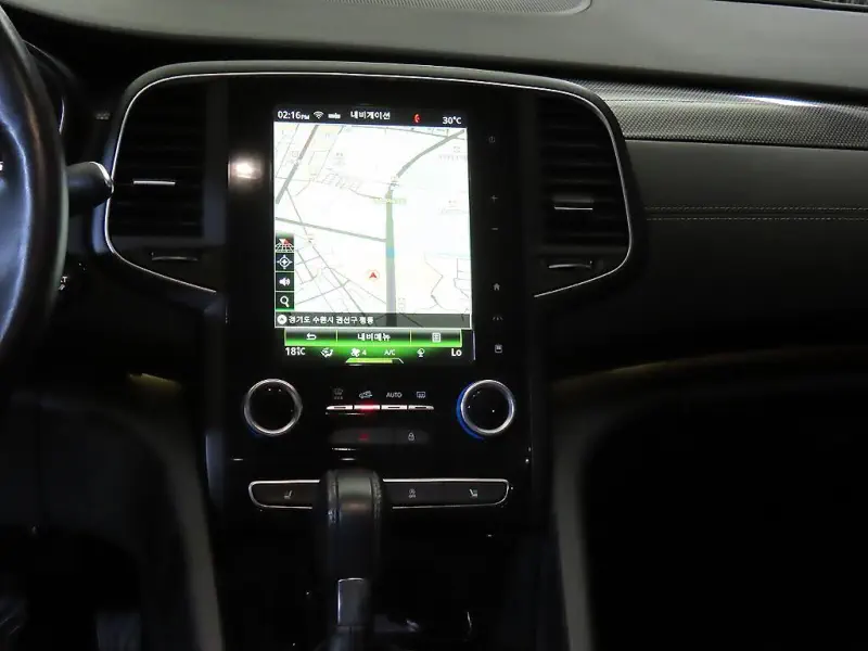 Renault Samsung SM6