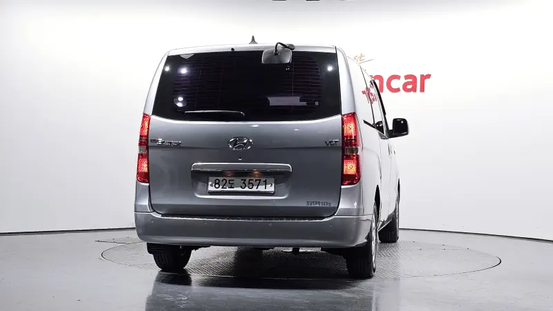 Hyundai Grand Starex