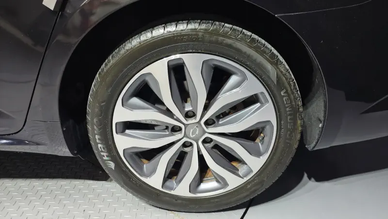 Renault Samsung SM6