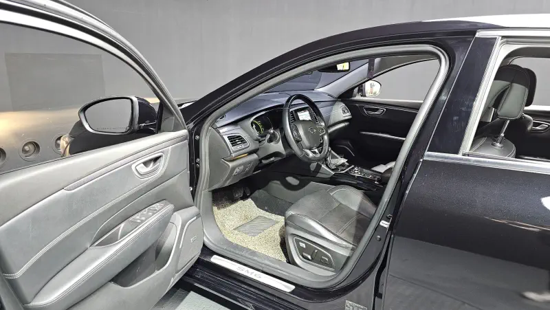 Renault Samsung SM6