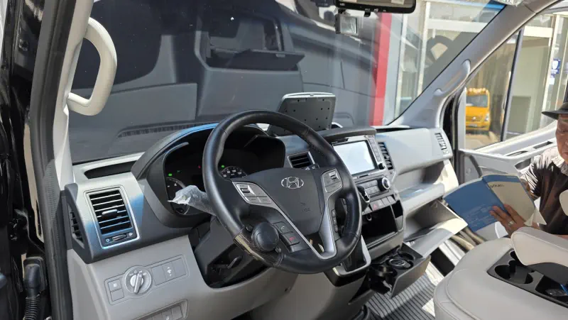 Hyundai H1