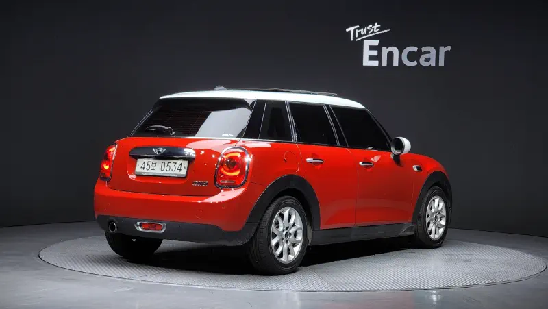 MINI Hatch