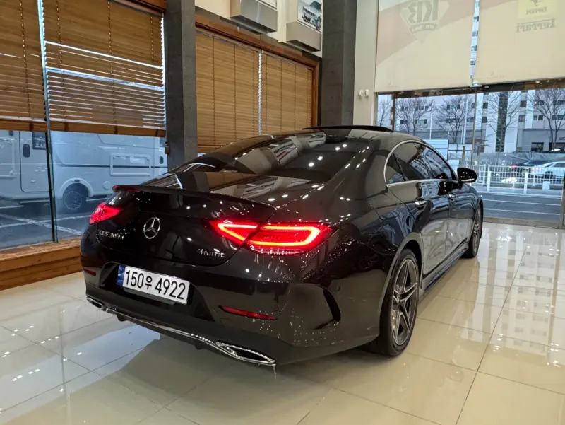 Mercedes-Benz CLS-Class