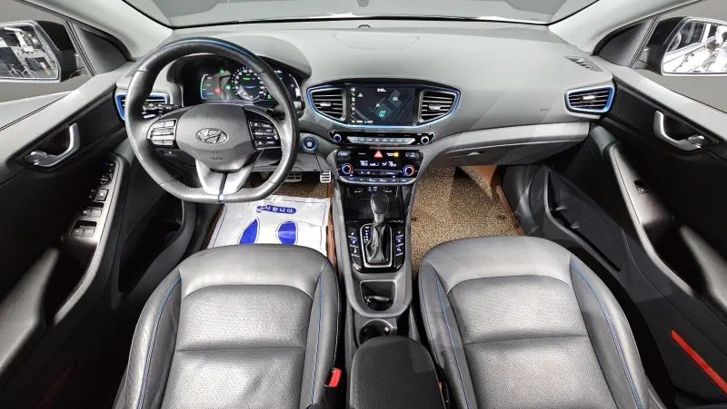 Hyundai Ioniq