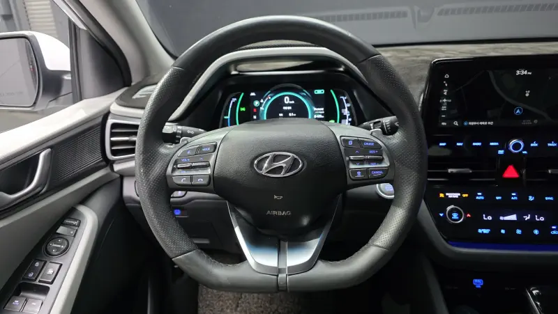 Hyundai Ioniq
