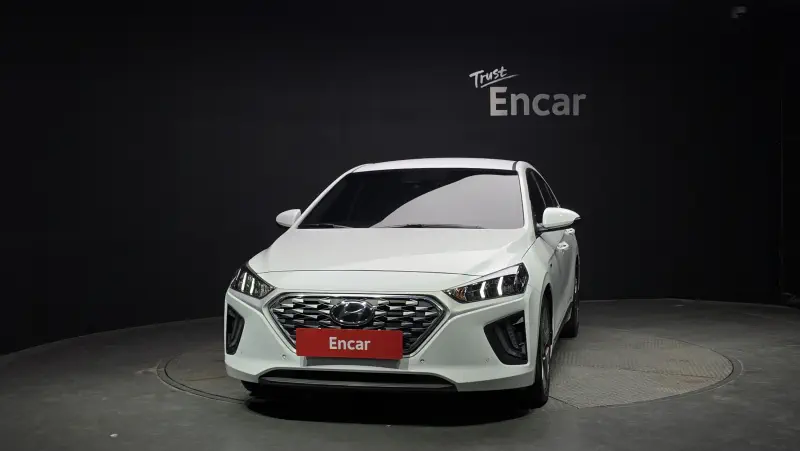 Hyundai Ioniq