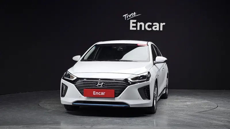 Hyundai Ioniq