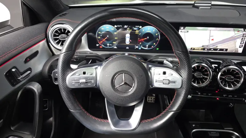 Mercedes-Benz CLA-Class