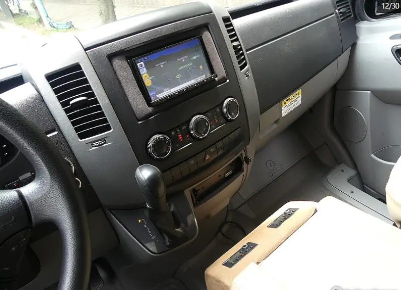 Mercedes-Benz Sprinter