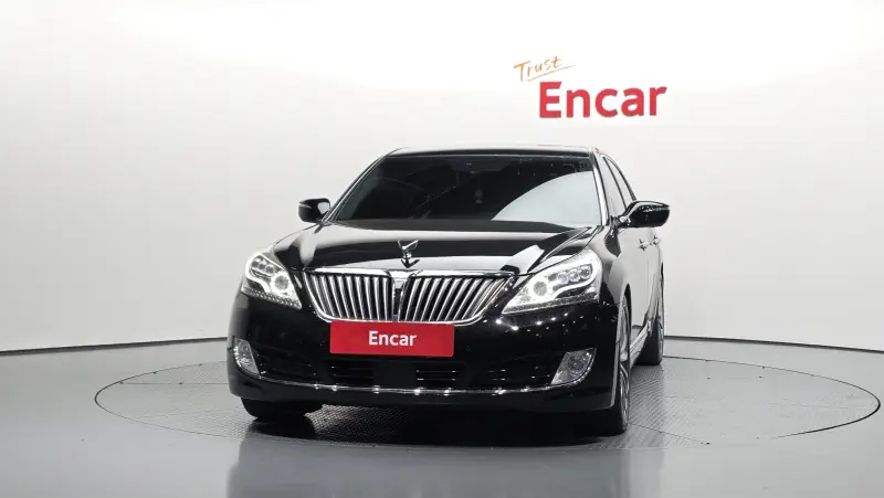 Hyundai Equus