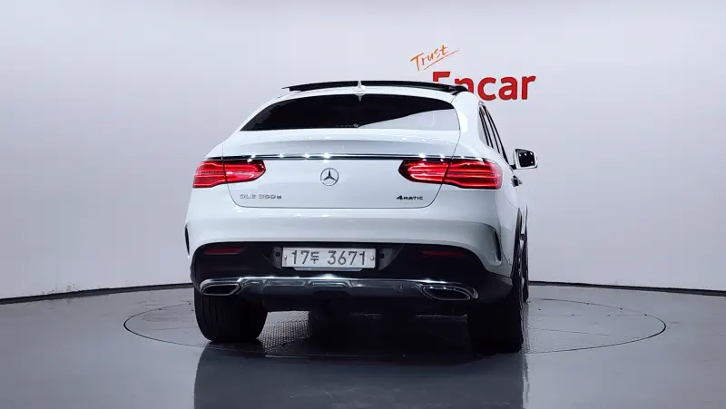 Mercedes-Benz GLE-Class