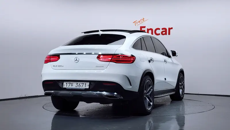 Mercedes-Benz GLE-Class