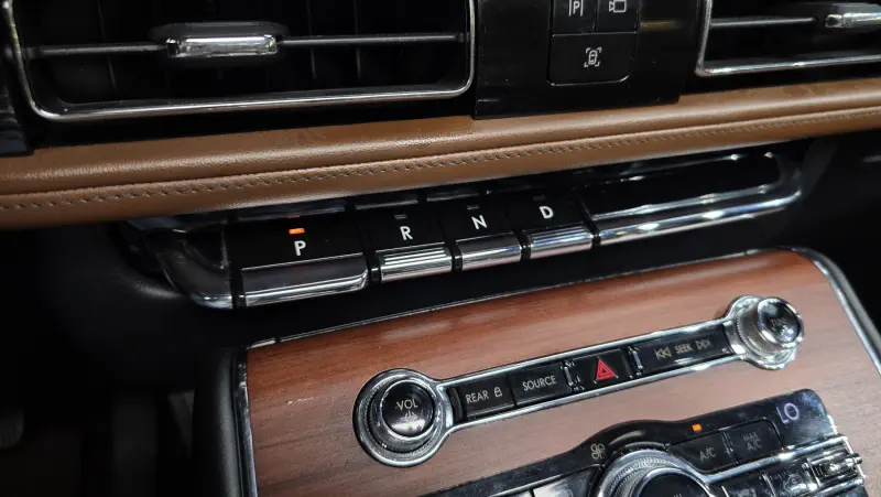Lincoln Aviator