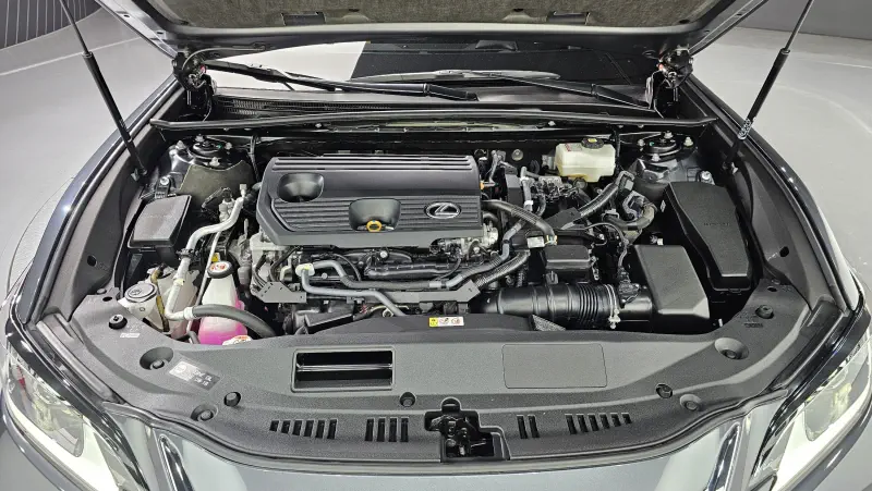 Lexus ES300h