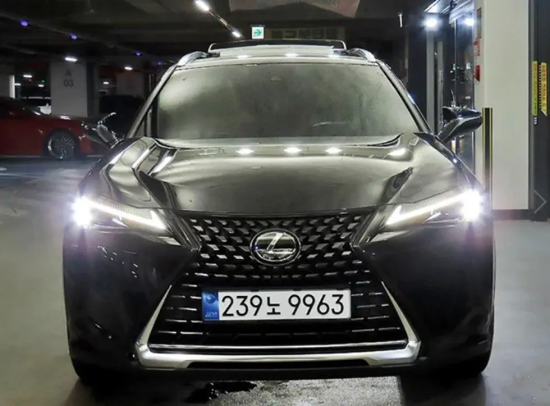 Lexus UX