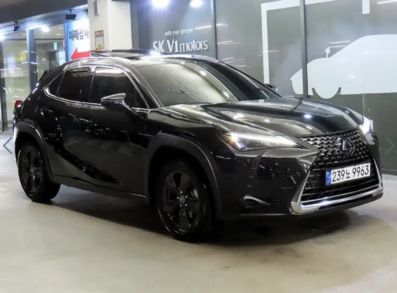 Lexus UX