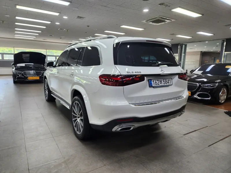 Mercedes-Benz GLS-Class
