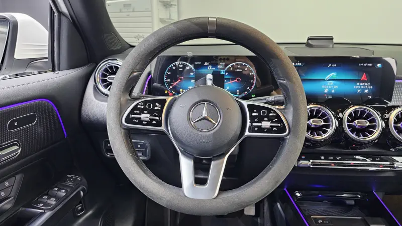 Mercedes-Benz GLB-Class