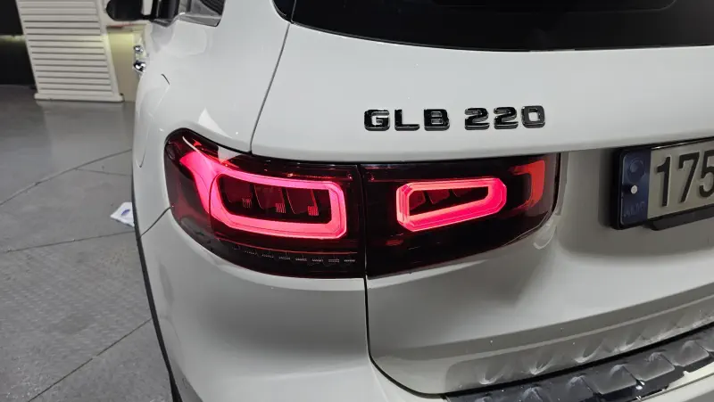 Mercedes-Benz GLB-Class