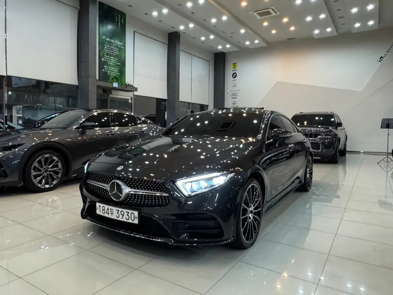 Mercedes-Benz CLS-Class