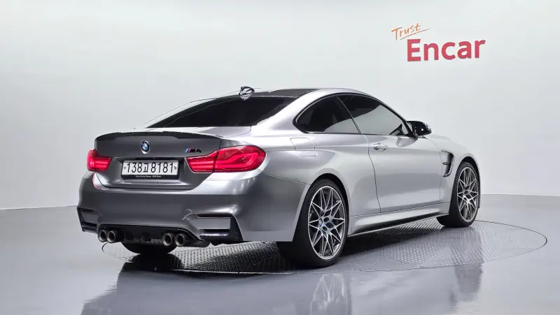 BMW M4