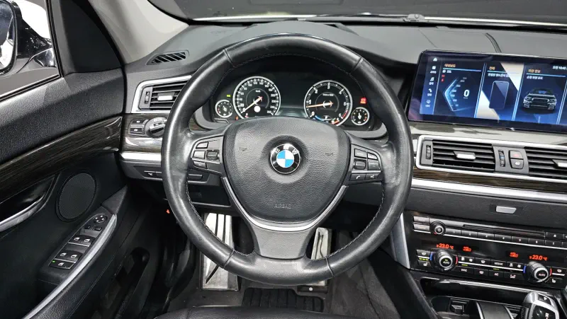 BMW 5-Series Gran Turismo