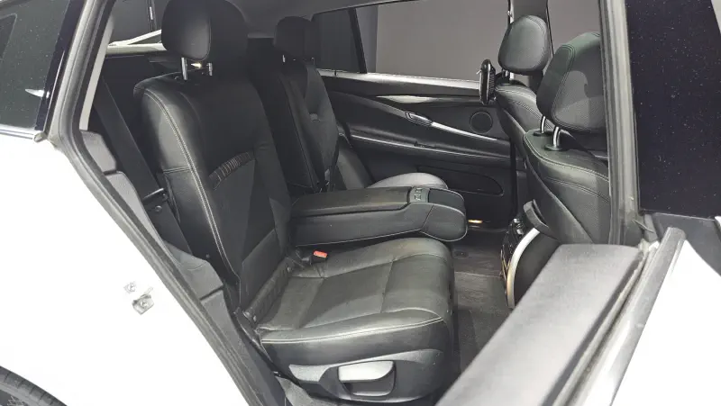 BMW 5-Series Gran Turismo
