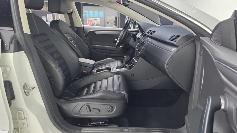 Volkswagen Passat CC