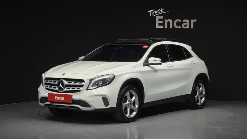 Mercedes-Benz GLA-Class