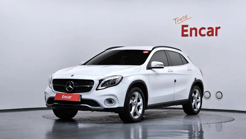 Mercedes-Benz GLA-Class