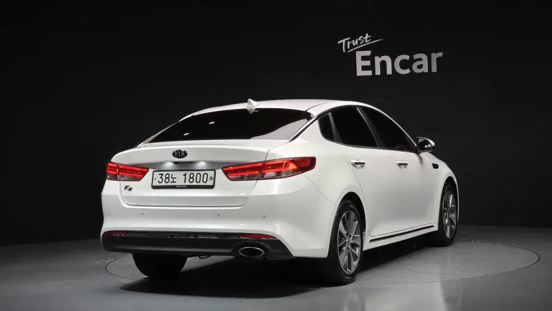 Kia K5